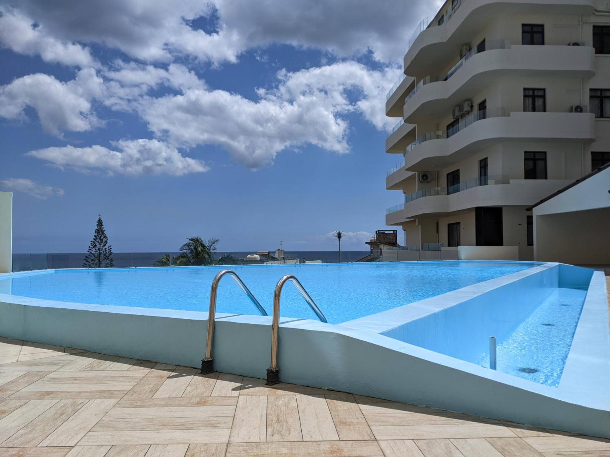 Seaview Serenity Apartment Flic-en-Flacq Kültér fotó